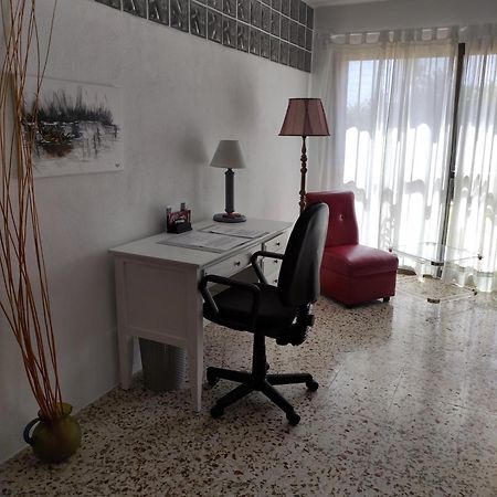 La Gaspara'S Loft Estepona Esterno foto